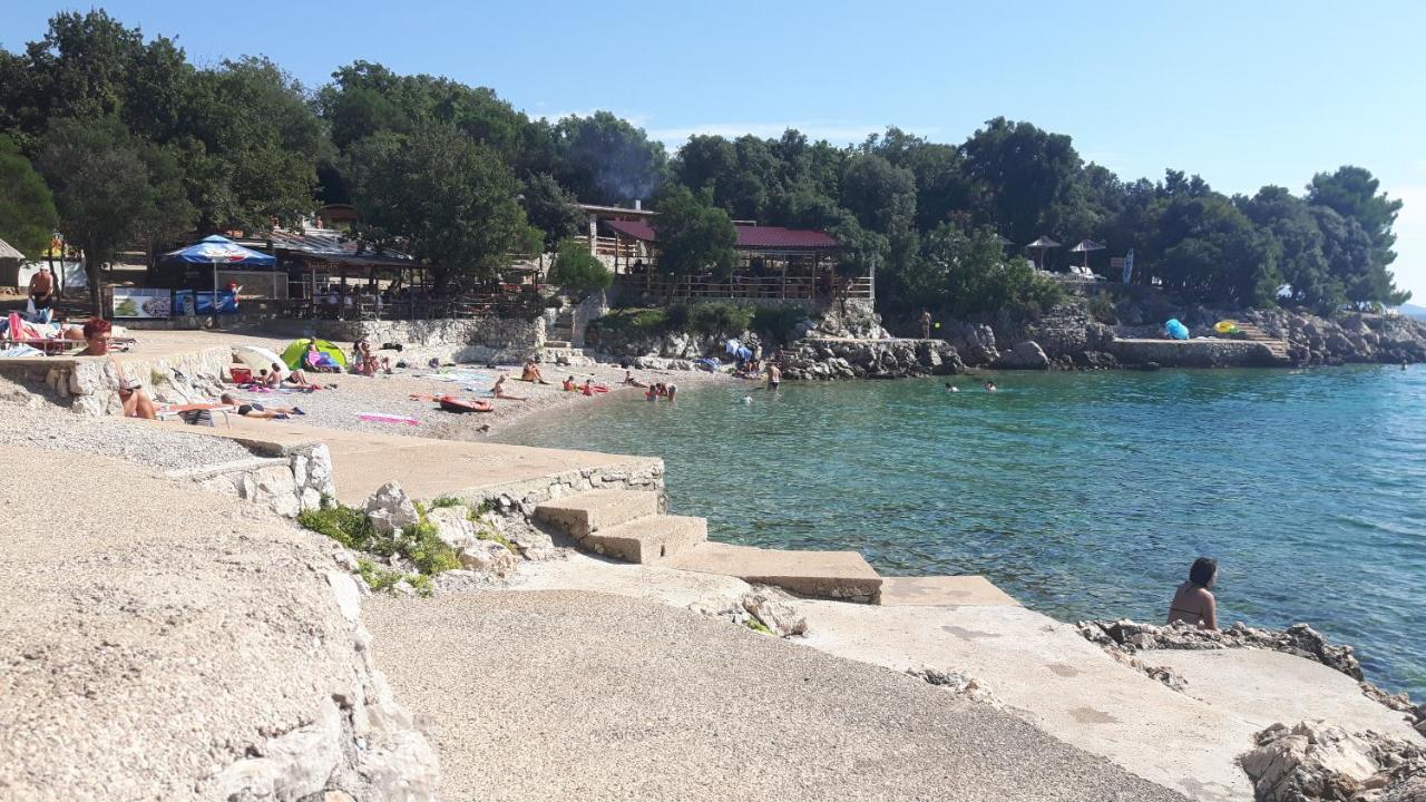 Apartment Tin Pinezići Buitenkant foto